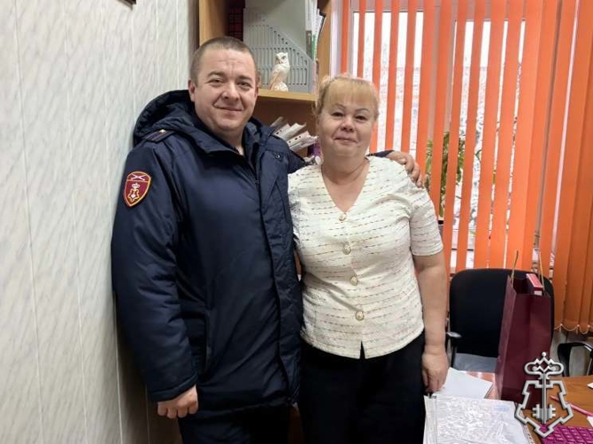 Росгвардейцы в преддверии Нового года навестили вдов погибших при исполнении сослуживцев в Ставрополе