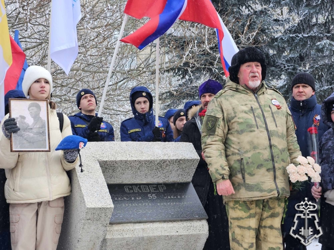 В Ставрополе росгвардейцы почтили память защитников Отечества в годовщину освобождения краевой столицы от немецкой оккупации