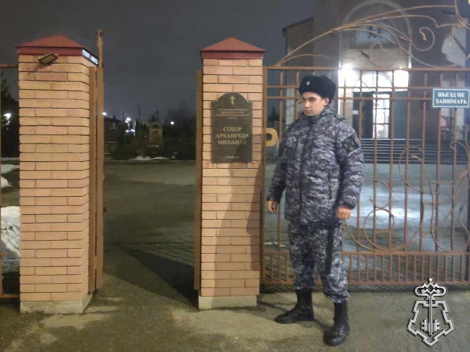 На Ставрополье росгвардейцы обеспечили безопасность праздничных богослужений в честь Рождества Христова
