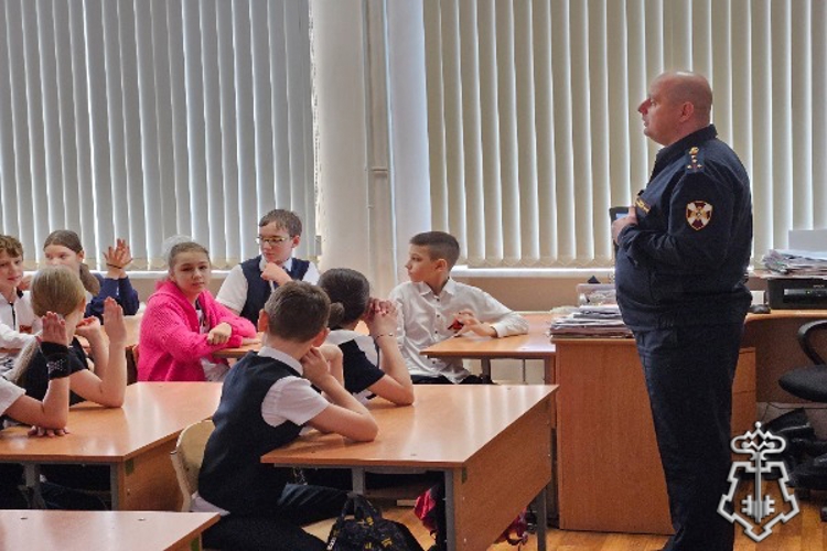 В преддверии 10-летия Росгвардии сотрудники вневедомственной охраны Ставрополья провели серию мероприятий