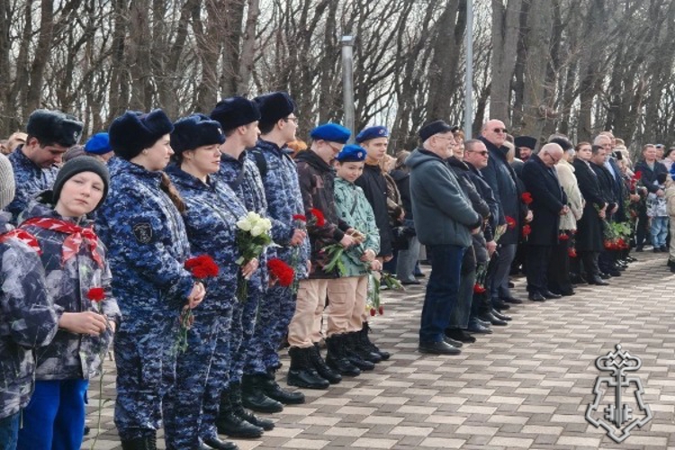 В Ессентуках росгвардейцы приняли участие в памятном митинге, посвященном годовщине вывода войск из Афганистана