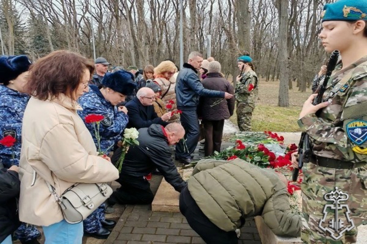 В Ессентуках росгвардейцы приняли участие в памятном митинге, посвященном годовщине вывода войск из Афганистана