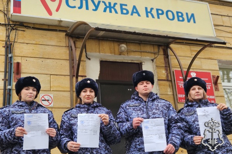 Росгвардейцы Ставрополья пополнили региональный банк крови в рамках всероссийской акции "От сердца к сердцу"