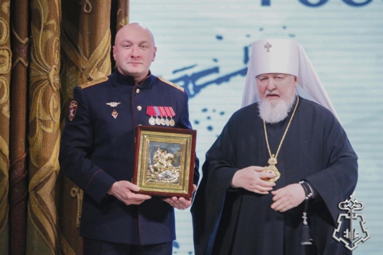 На Ставрополье торжественно отметили 215-летие войск правопорядка и 10-летие Росгвардии