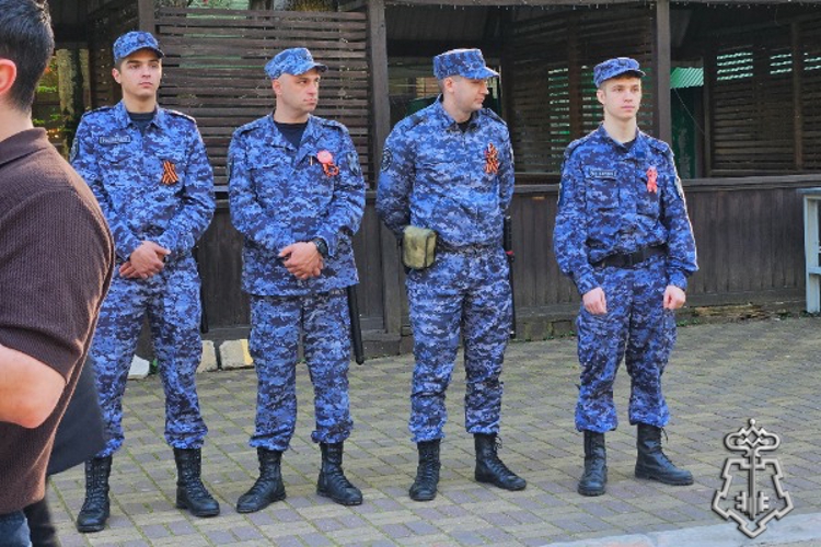 В день Победы росгвардейцы обеспечили безопасность граждан в Ставрополе