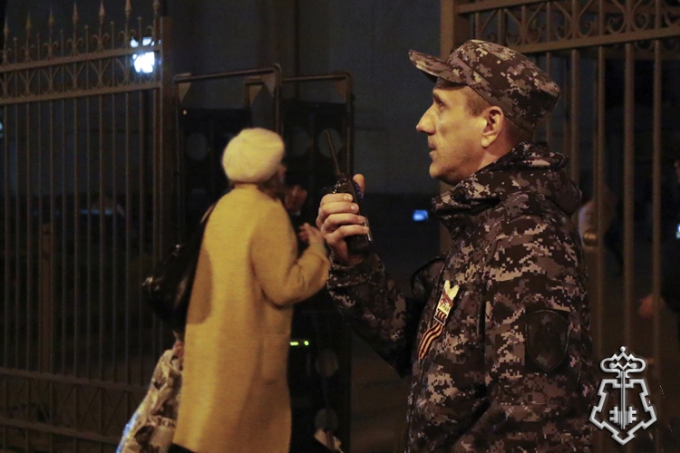 На Ставрополье росгвардейцы обеспечили правопорядок во время празднования Светлой Пасхи