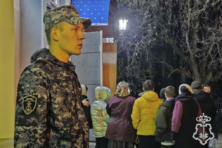 На Ставрополье росгвардейцы обеспечили правопорядок во время празднования Светлой Пасхи