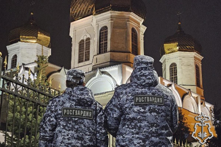 На Ставрополье росгвардейцы обеспечили правопорядок во время празднования Светлой Пасхи