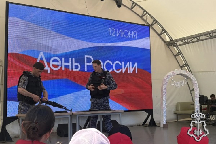 На Ставрополье росгвардейцы провели масштабные патриотические мероприятия в День России