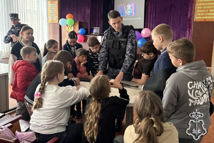 Росгвардейцы Ставрополья провели серию мероприятий в международный день защиты детей