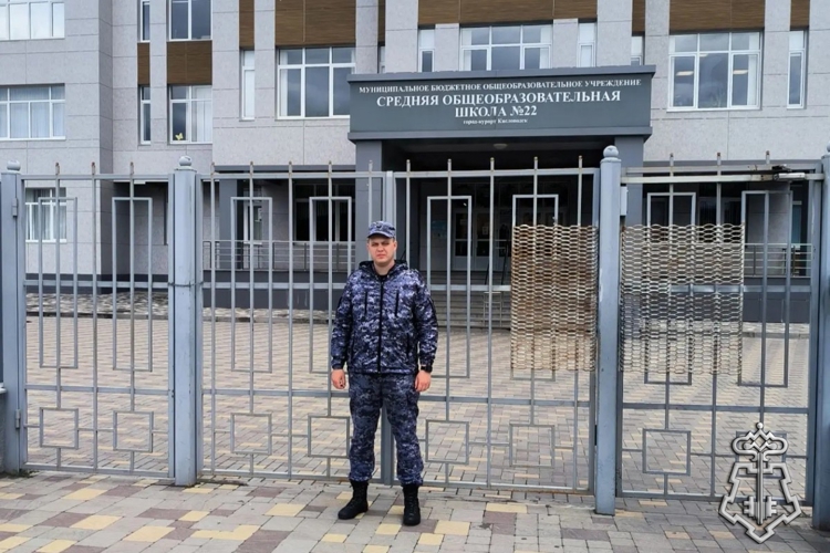Росгвардейцы обеспечили безопасность выпускных вечеров на Ставрополье