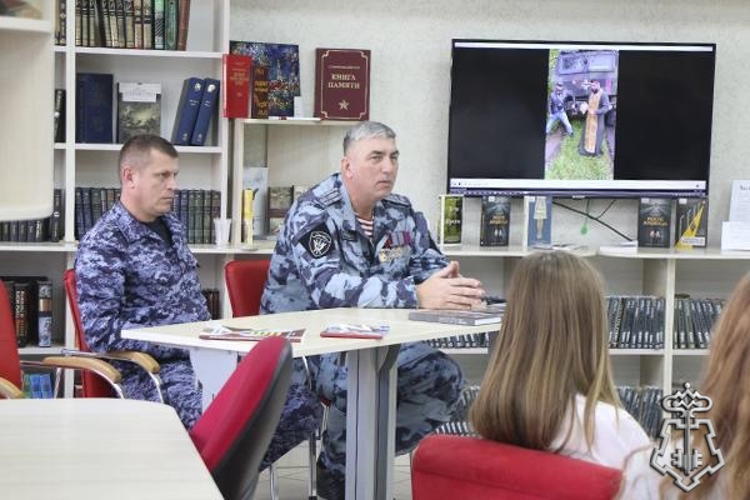 В Ставрополе росгвардейцы организовали круглый стол ко Дню защитника Отечества