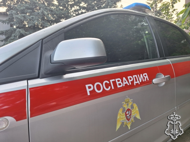 В Новопавловске росгвардейцы предотвратили распространение возгорания в охраняемом домовладении